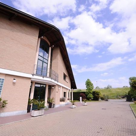Hotel - Motel Flower Gropello Cairoli Zewnętrze zdjęcie