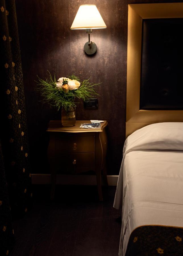 Hotel - Motel Flower Gropello Cairoli Zewnętrze zdjęcie