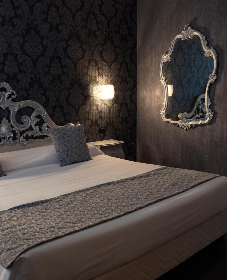 Hotel - Motel Flower Gropello Cairoli Zewnętrze zdjęcie