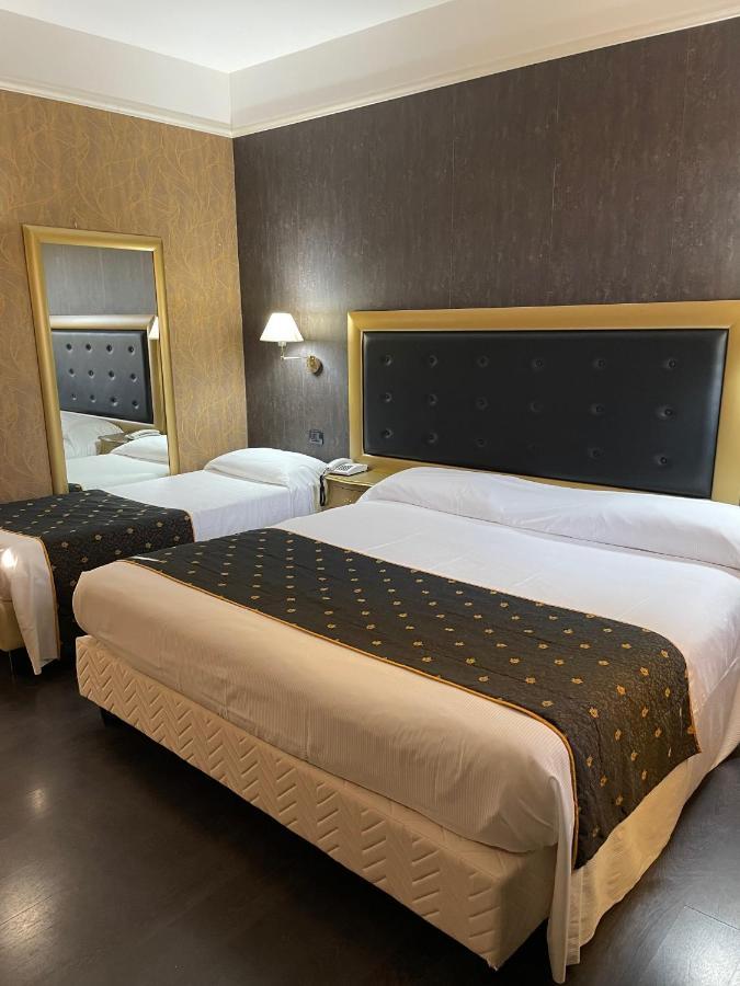 Hotel - Motel Flower Gropello Cairoli Zewnętrze zdjęcie